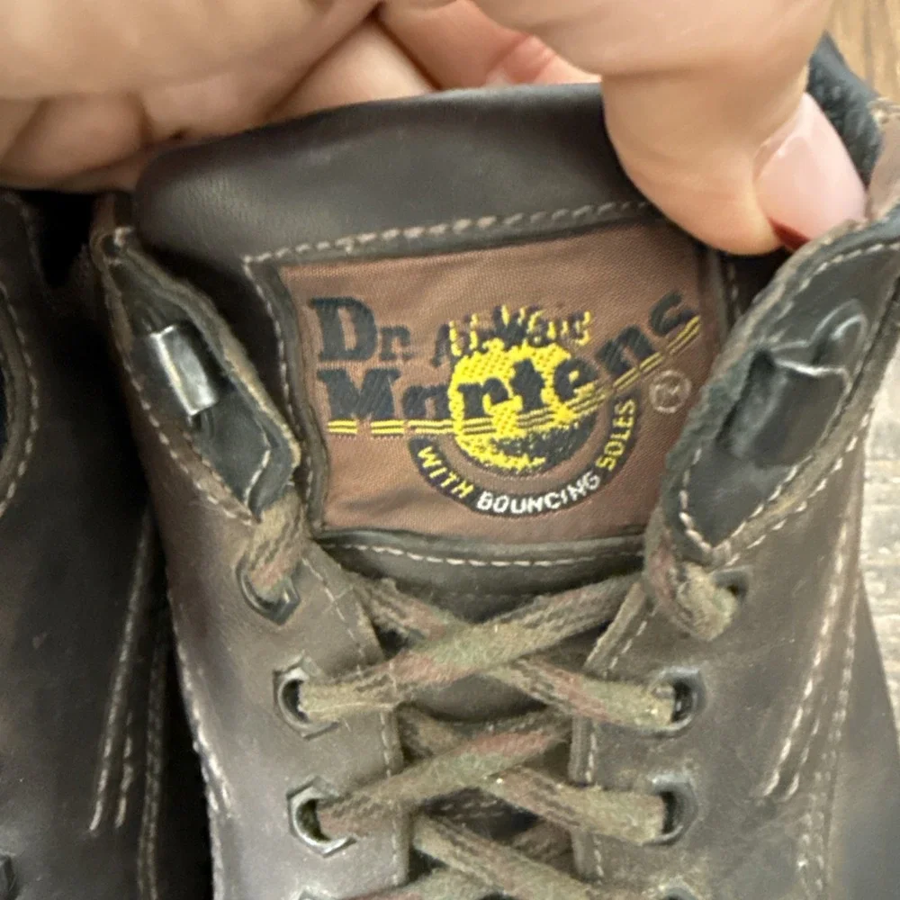 Vintage 90s Dr Martens Doc Brown Leather Oxford 8052 Air Wair England Men 8 US 9